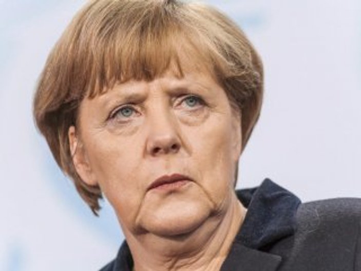 Merkel'den 'günaha girdik' itirafı