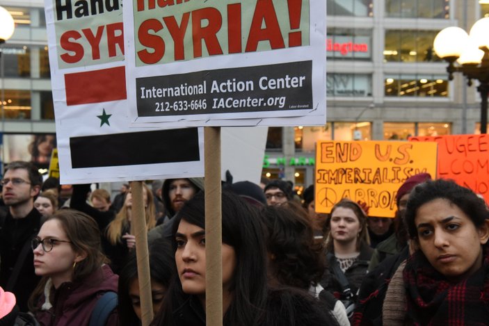 Trump'a Suriye protestosu