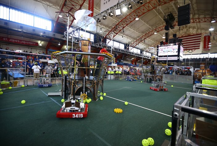 Gültepe öğrencileri ABD'de robot yarışmasına katıldı