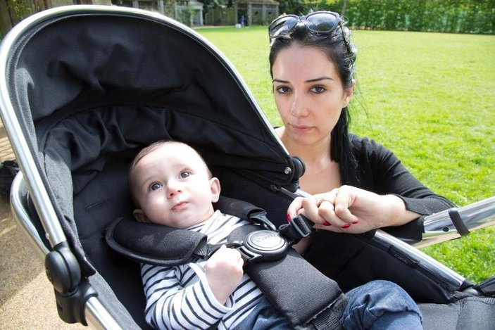 Cesc Fabregas 6 aylık bebeği hastanelik etti
