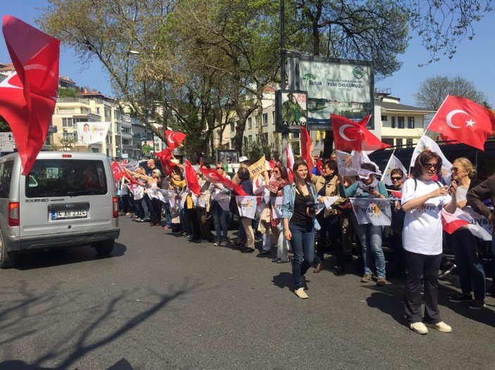 İstanbul Boğazı'nda hayır zinciri