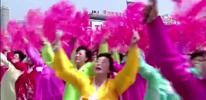 Kuzey Kore'de dev 'Güneş Günü' töreni