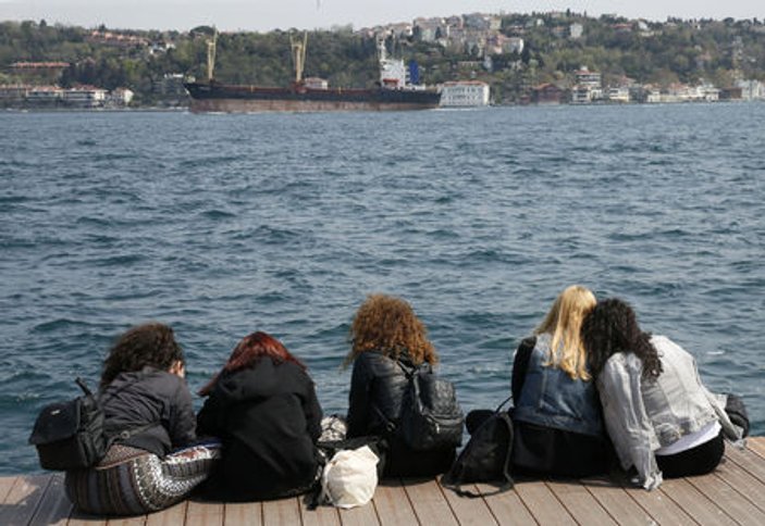 İstanbul'da oyunu kullanan seçmen sahile akın etti