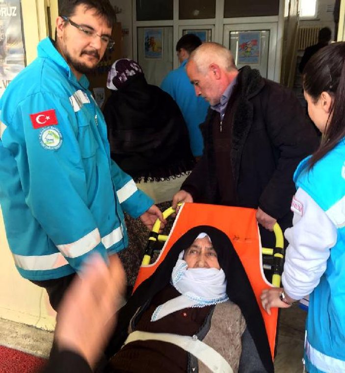 Erzurum’da 834 hasta ambulansla sandığa taşındı