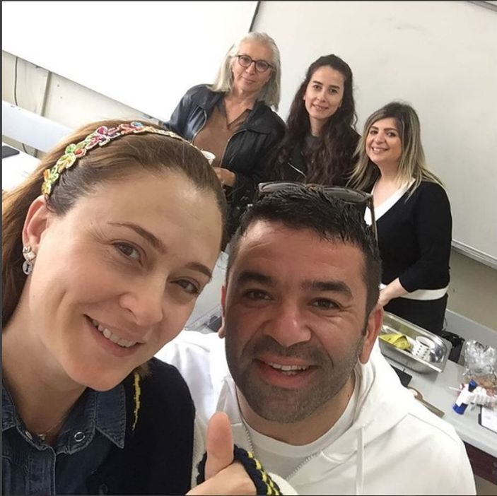 Ünlüler sandık başında