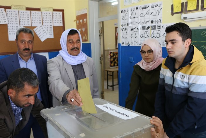 Harran'da referandum sonuçları kutlandı