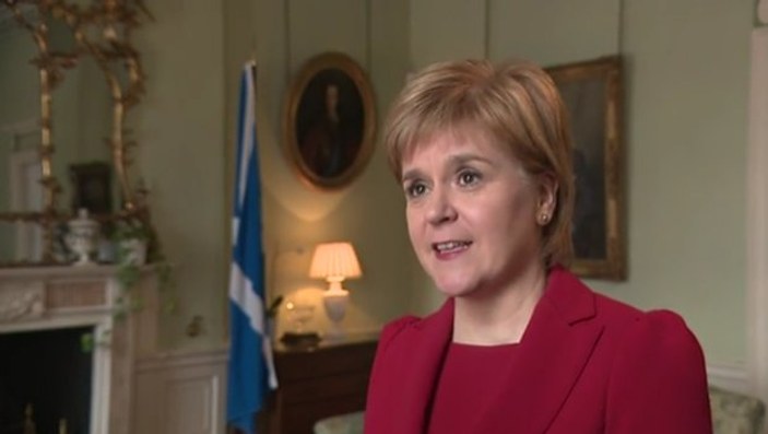 İskoçya Başbakanı İngiltere'ye öfkeli