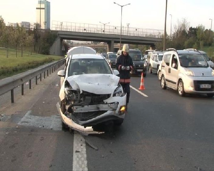 TEM'de trafik kazası: 7 yaralı