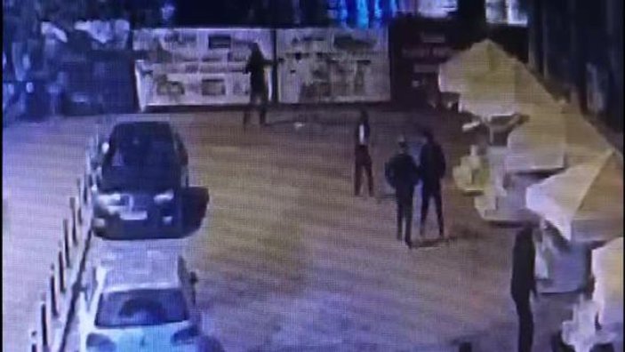 Kadıköy'de döner bıçaklı saldırı