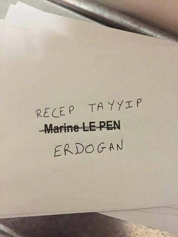 Fransa'daki seçimden Erdoğan'a oy çıktı