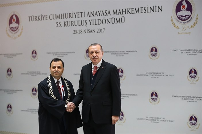 Cumhurbaşkanı Erdoğan, Kılıçdaroğlu ile tokalaştı