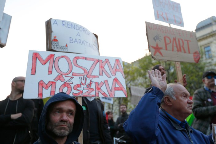 Macaristan'da Rusya protestosu
