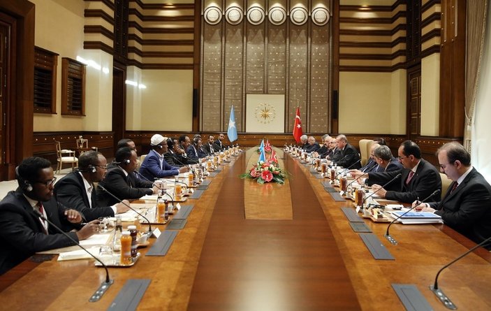 Erdoğan Somalili mevkidaşıyla toplantı düzenledi