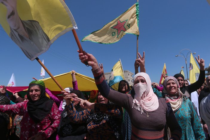 PKK'lı teröristler Donald Trump'a yalvardı