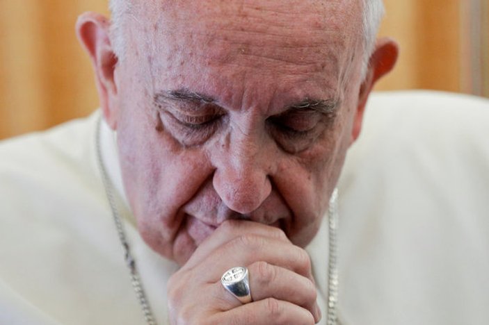 Papa: Genişletilmiş bir savaş insanlığın çoğunu yok eder