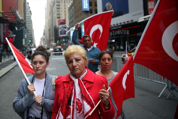 New York'ta 'Ermeni yalanlarına son' eylemi yapıldı