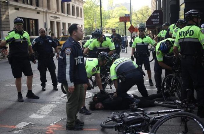 New York'taki 1 Mayıs gösterilerinde 14 gözaltı