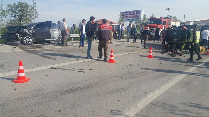 Kocaeli'de zincirleme kaza: 2 ölü