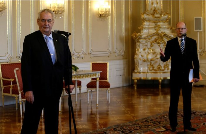 Çekya'da Başbakan'ın sunmadığı istifa kabul edildi