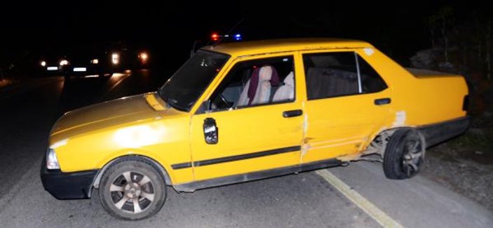 Bodrum'da iki otomobil çarpıştı: 2 yaralı