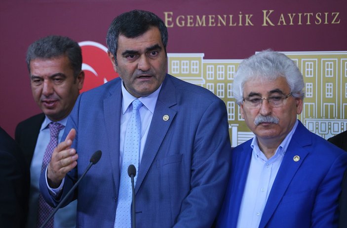 Açlık grevi yapan CHP'li vekiller Meclis'te konuştu