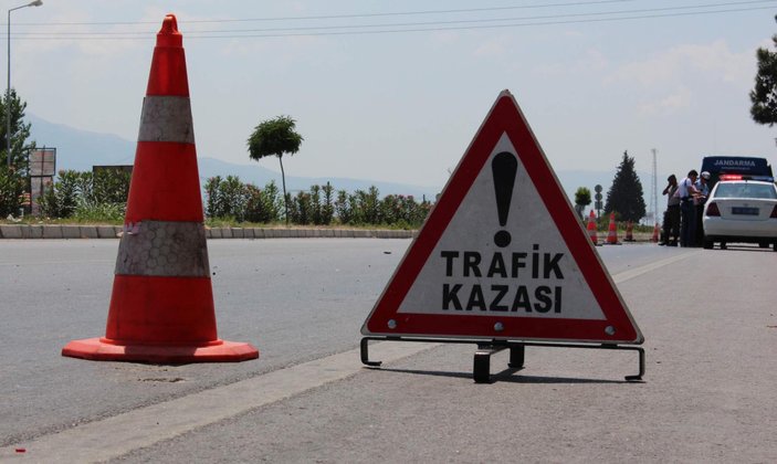 Elazığ'da trafik kazası: 1 ölü, 3 yaralı