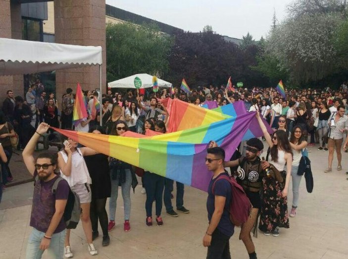 ODTÜ'de LGBT yürüyüşü