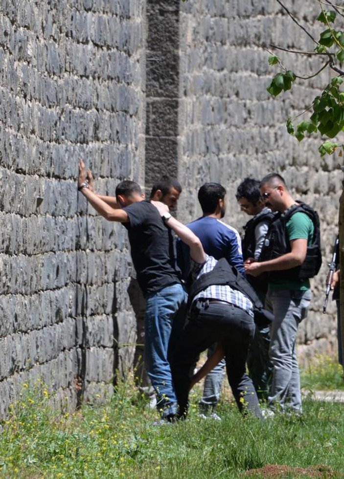 Diyarbakır'da dilencinin üzerinden 14 bin lira çıktı