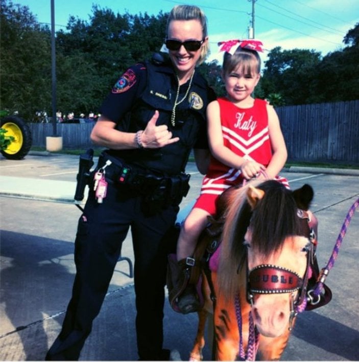 Teksas'ın en güzel polisi: Shannon Dresser