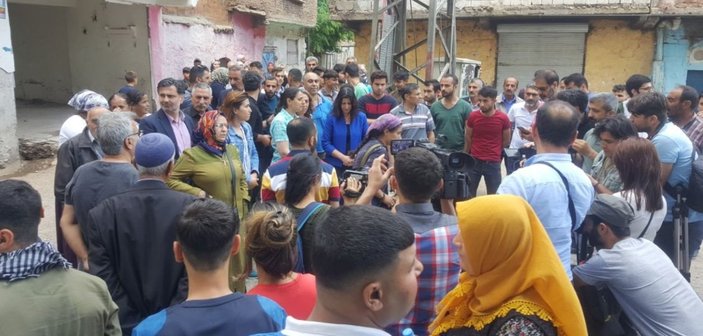 HDP'liler vatandaşa yeni ev yapılmasını istemiyor