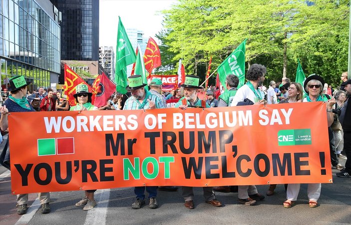 Brüksel'de Trump'a yoğun protesto