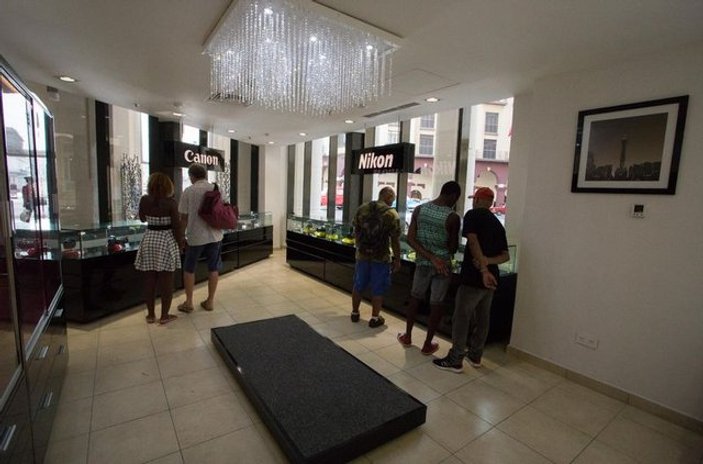 Küba'da ilk beş yıldızlı otel açıldı