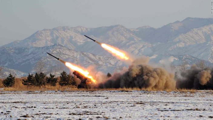 Kuzey Kore'de füze denemeleri sürüyor