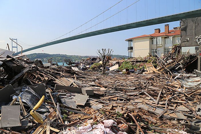 İstanbul Boğazı'ndaki kaçak yapılar tek tek yıkılıyor