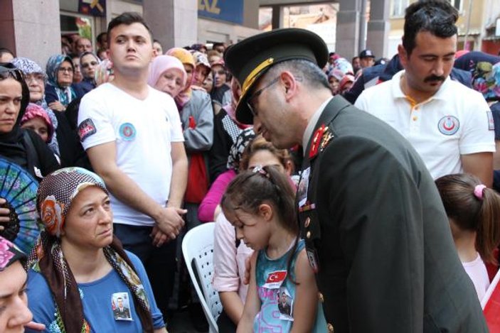 Şırnak Şehidi Yüzbaşı'nın oğlu Yiğit Efe