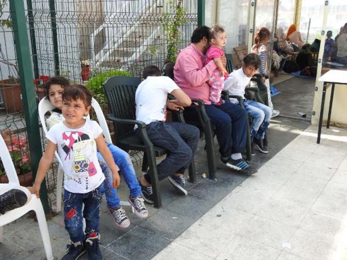 Yunanistan'a kaçmaya çalışan 29 Suriyeli yakalandı