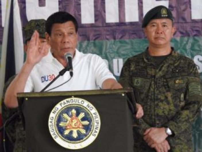 Duterte: Otel saldırısını DEAŞ yapmadı