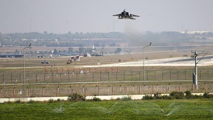 Angela Merkel'den İncirlik açıklaması