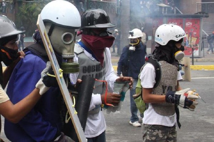 Venezuela’da ölü sayısı 66’ya yükseldi