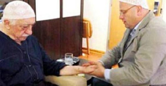 Fetullah Gülen'in eski masörü eşinden boşanıyor