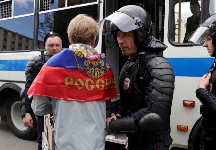 Rusya'da muhalif liderden protesto çağrısı