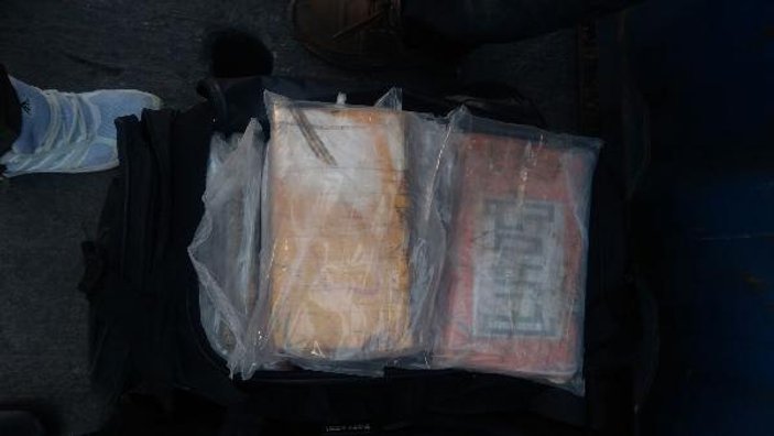İstanbul'da gemide 212 kilo kokain ele geçirildi