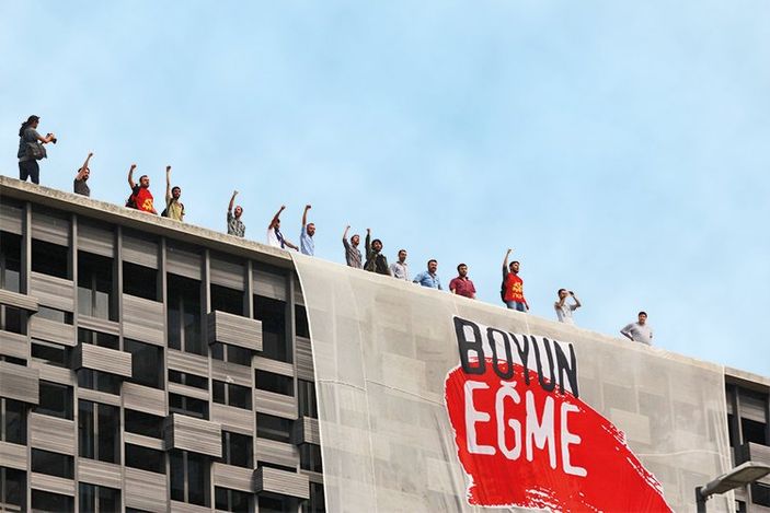 Kılıçdaroğlu'nun oğlu TKP'nin sloganıyla yürüdü