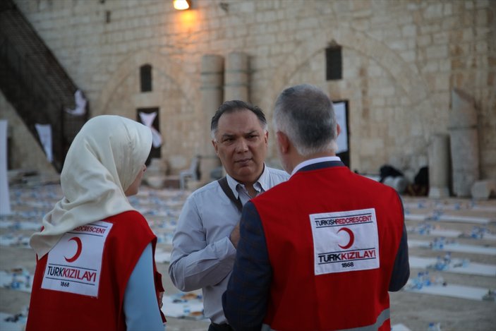 Türk Kızılayı Mescid-i Aksa’da iftar verdi