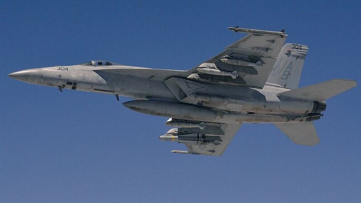 ABD Suriye'de rejime ait savaş uçağını düşürdü