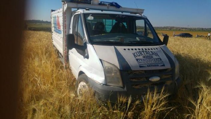 Mardin'de tarım işçilerini taşıyan iki kamyonet çarpıştı