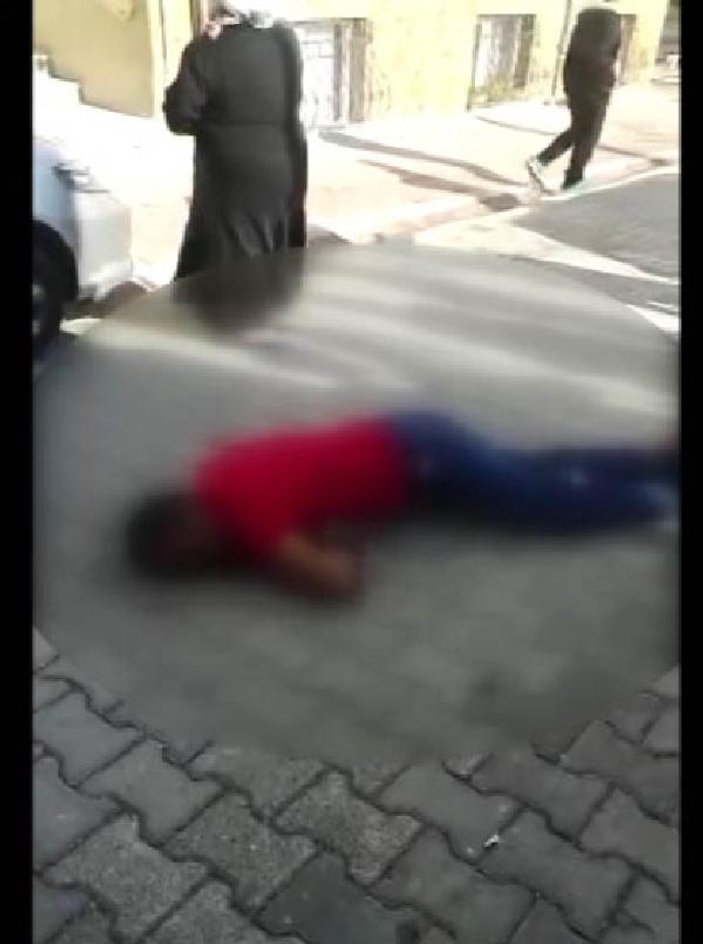 Esenyurt'ta biri kadın iki kişi sokak ortasında öldürüldü
