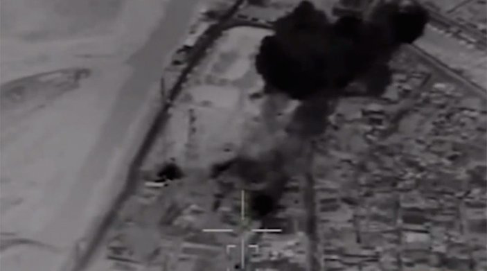 İran'ın DEAŞ'ı vurduğu anlar drone ile görüntülendi
