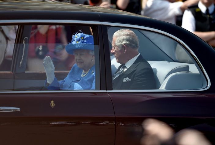 Prens Philip hastaneye kaldırıldı