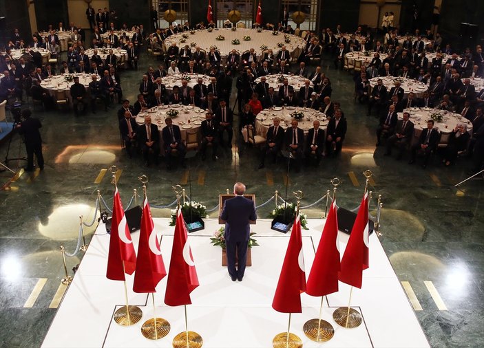 Cumhurbaşkanı Erdoğan iftarda STK temsilcileriyle buluştu